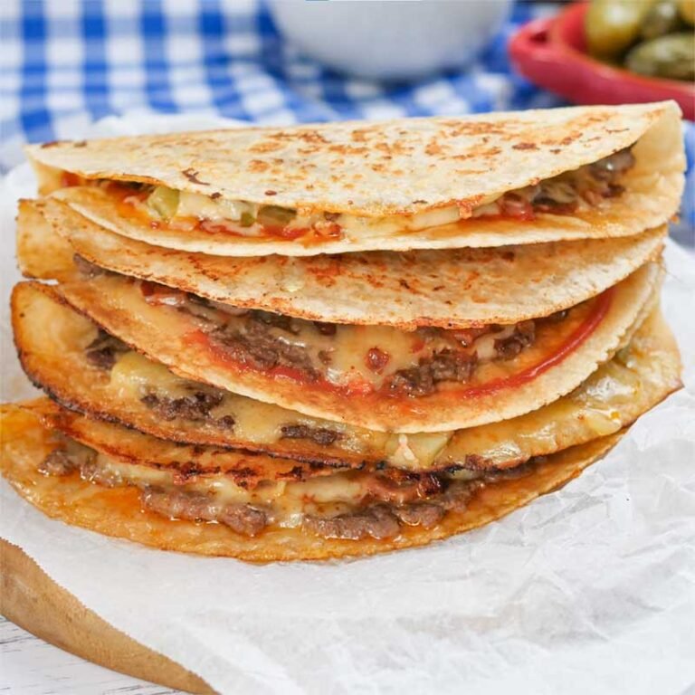 Keto Quesadillas – Cheese and Beef