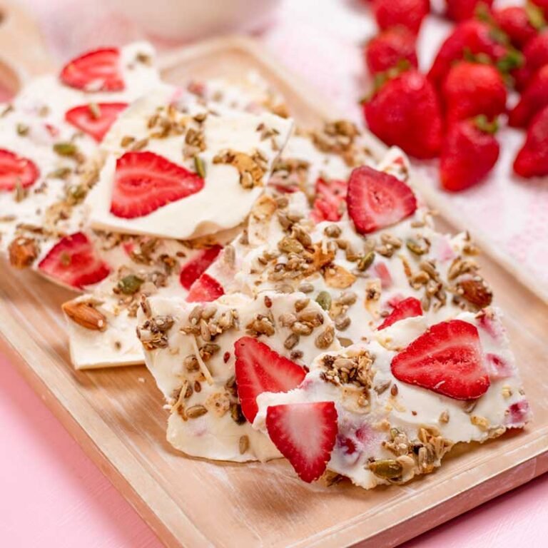 Keto Frozen Yogurt Bark